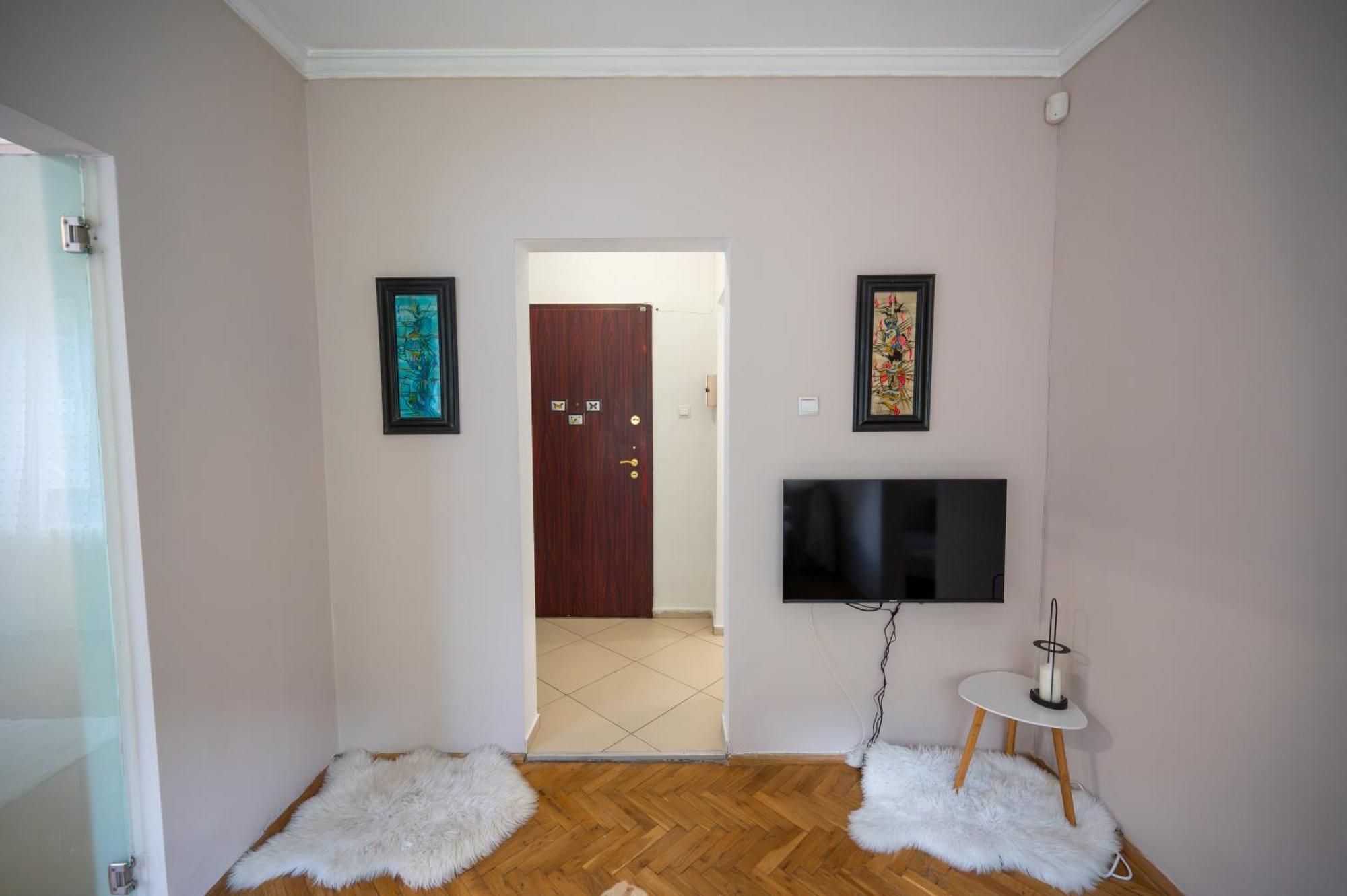 Beautiful Two-Bedroom Apartment In City Center 索菲亞 外观 照片