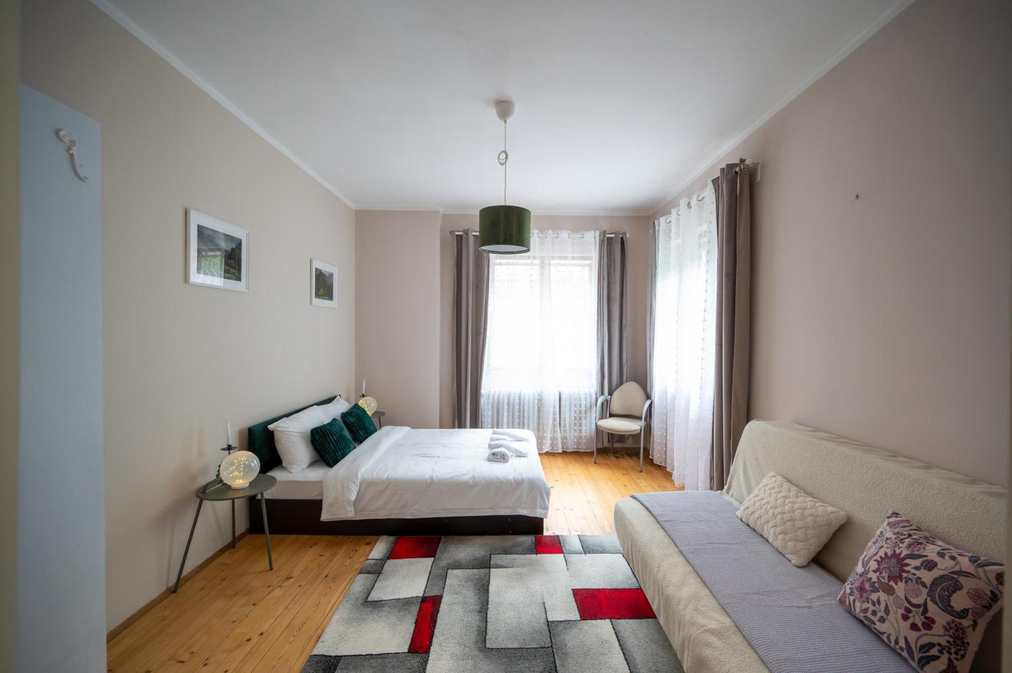 Beautiful Two-Bedroom Apartment In City Center 索菲亞 外观 照片